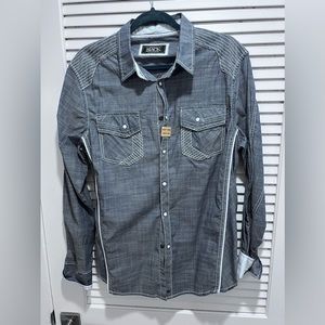 Men’s Medium Buckle Black Shirt